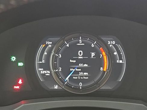 Used 2023 Lexus IS 350 F Sport RWD image 18
