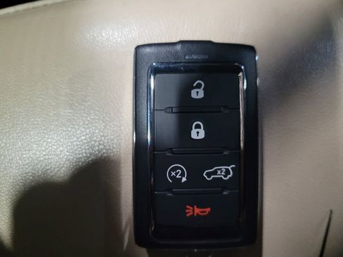 Used 2022 Jeep Grand Cherokee Limited 4xe image 32