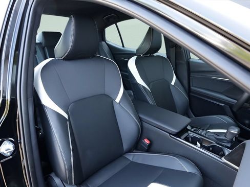 Certified 2025 Toyota Camry SE w/ Convenience Package AWD/4WD image 23