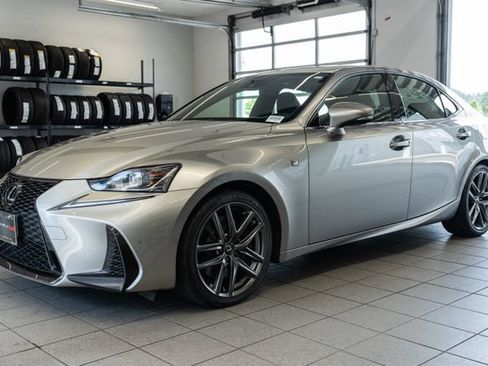Used 2019 Lexus IS 350 F Sport w/ F Sport Package AWD/4WD image 3