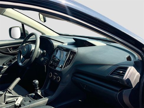 Used 2022 Subaru Crosstrek 2.0i image 28