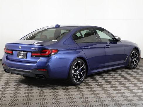 Used 2022 BMW M550i xDrive w/ Premium Package image 15