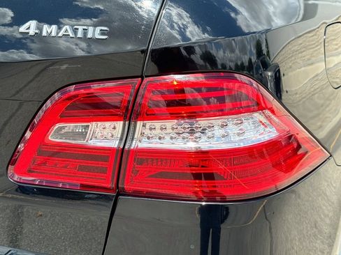 Used 2012 Mercedes-Benz ML 350 4MATIC image 32