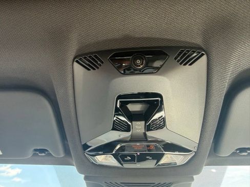 Used 2025 BMW X2 xDrive28i w/ Premium Package AWD/4WD image 14