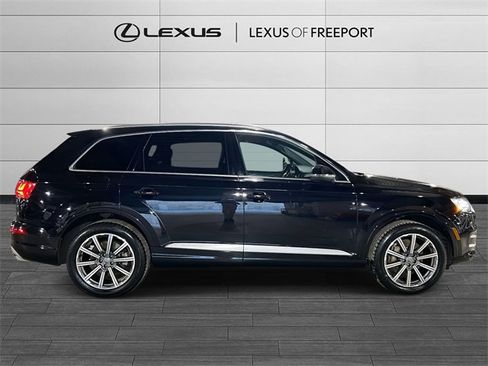 Used 2017 Audi Q7 2.0T Premium Plus w/ Premium Plus Package image 4