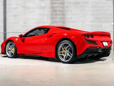 Used 2023 Ferrari F8 Tributo RWD image 36