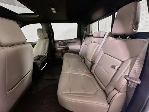 Used 2022 GMC Sierra 1500 SLT w/ SLT Convenience Package AWD/4WD image 29