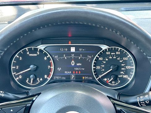Used 2024 Nissan Altima 2.5 SL FWD image 19