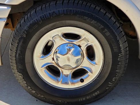 Used 2003 Ford F150 XLT RWD image 27