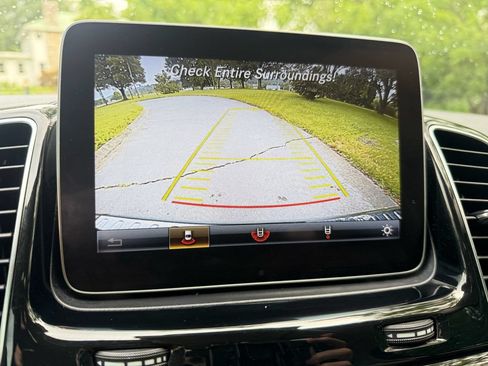 Used 2019 Mercedes-Benz GLS 450 4MATIC image 26