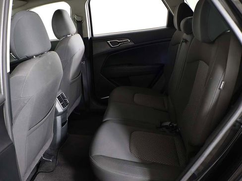 Used 2024 Kia Sportage LX image 30