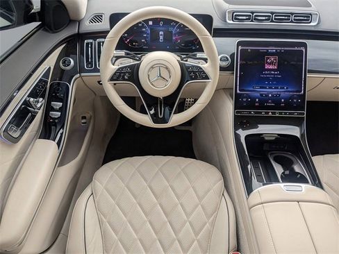 Used 2023 Mercedes-Benz S 580 4MATIC Sedan image 15