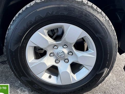 Certified 2022 RAM 1500 Big Horn image 28