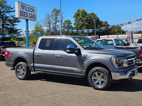 Used 2021 Ford F150 Lariat w/ Equipment Group 502A High AWD/4WD image 3