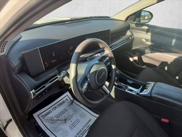 Used 2025 Hyundai Tucson SEL FWD image 10