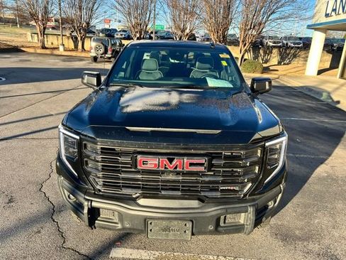Used 2023 GMC Sierra 1500 AT4X image 10