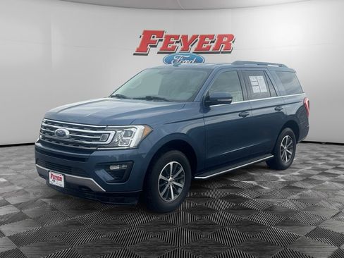 Certified 2018 Ford Expedition XLT w/ Equipment Group 202A AWD/4WD image 1