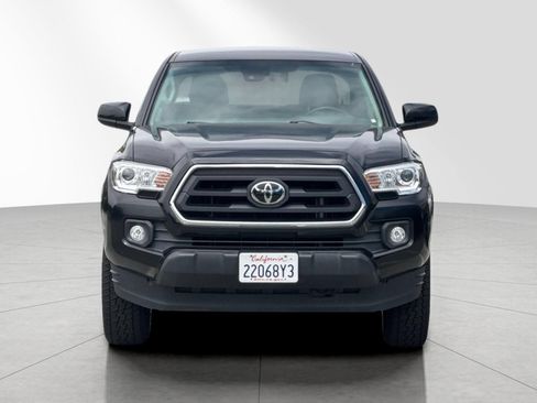Used 2022 Toyota Tacoma SR5 RWD image 9