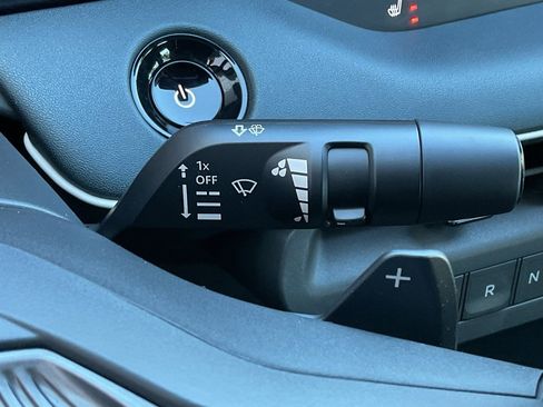 New 2026 Nissan Leaf SV+ image 25