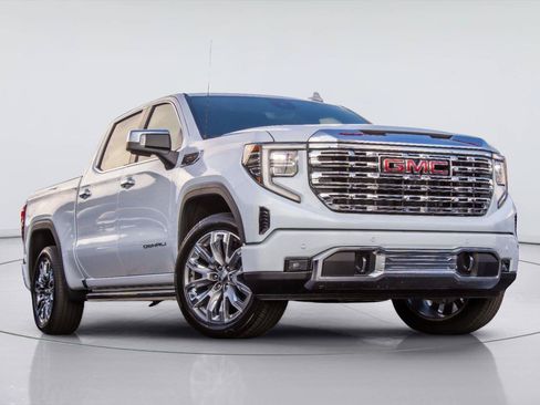 Used 2026 GMC Sierra 1500 Denali AWD/4WD image 1