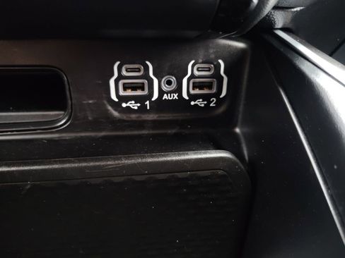 Used 2023 RAM 1500 Big Horn image 6