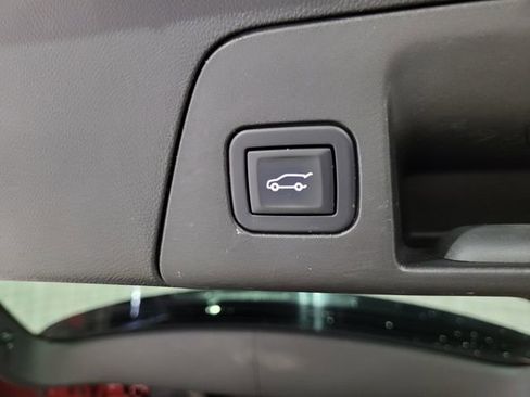 Used 2021 Buick Envision Essence w/ Sport Touring Package image 52