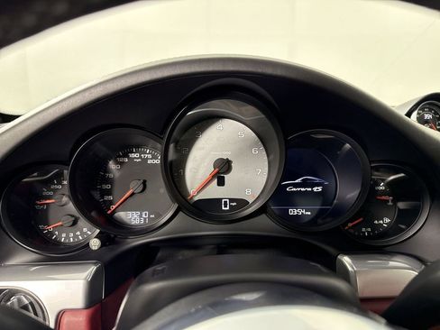 Certified 2017 Porsche 911 Carrera 4S image 37