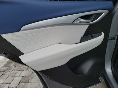 New 2026 Buick Envision Avenir image 12