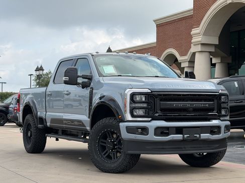 New 2026 Ford F250 Lariat w/ Black Appearance Package AWD/4WD image 1