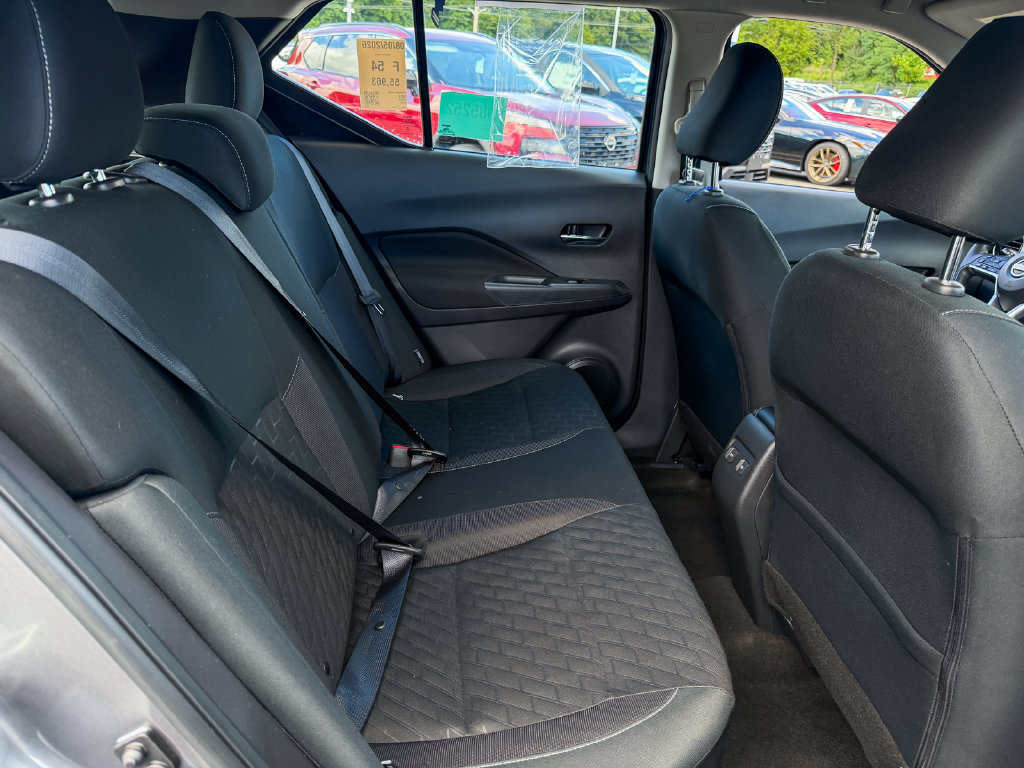 Certified 2024 Nissan Kicks SV FWD image 20