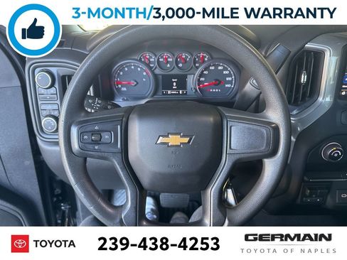 Used 2022 Chevrolet Silverado 2500 Custom w/ Custom Convenience Package image 18