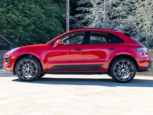 New 2026 Porsche Macan S AWD/4WD image 2