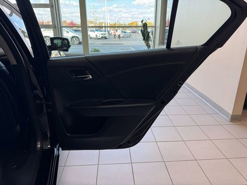 Used 2014 Honda Accord EX-L image 47