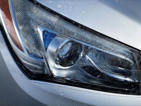 Used 2015 Buick LaCrosse Leather image 26