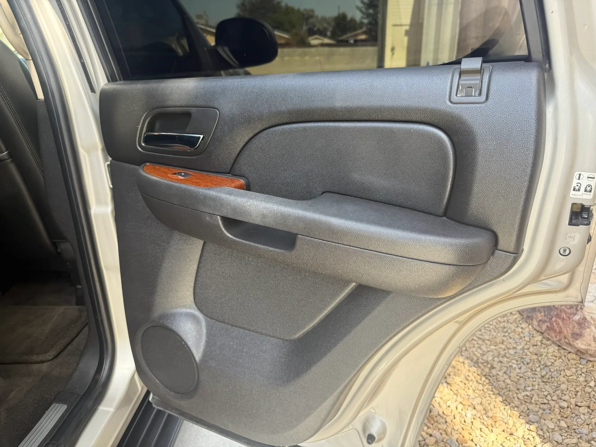 Used 2007 GMC Yukon SLT w/ SLT Preferred Equipment Group RWD image 12