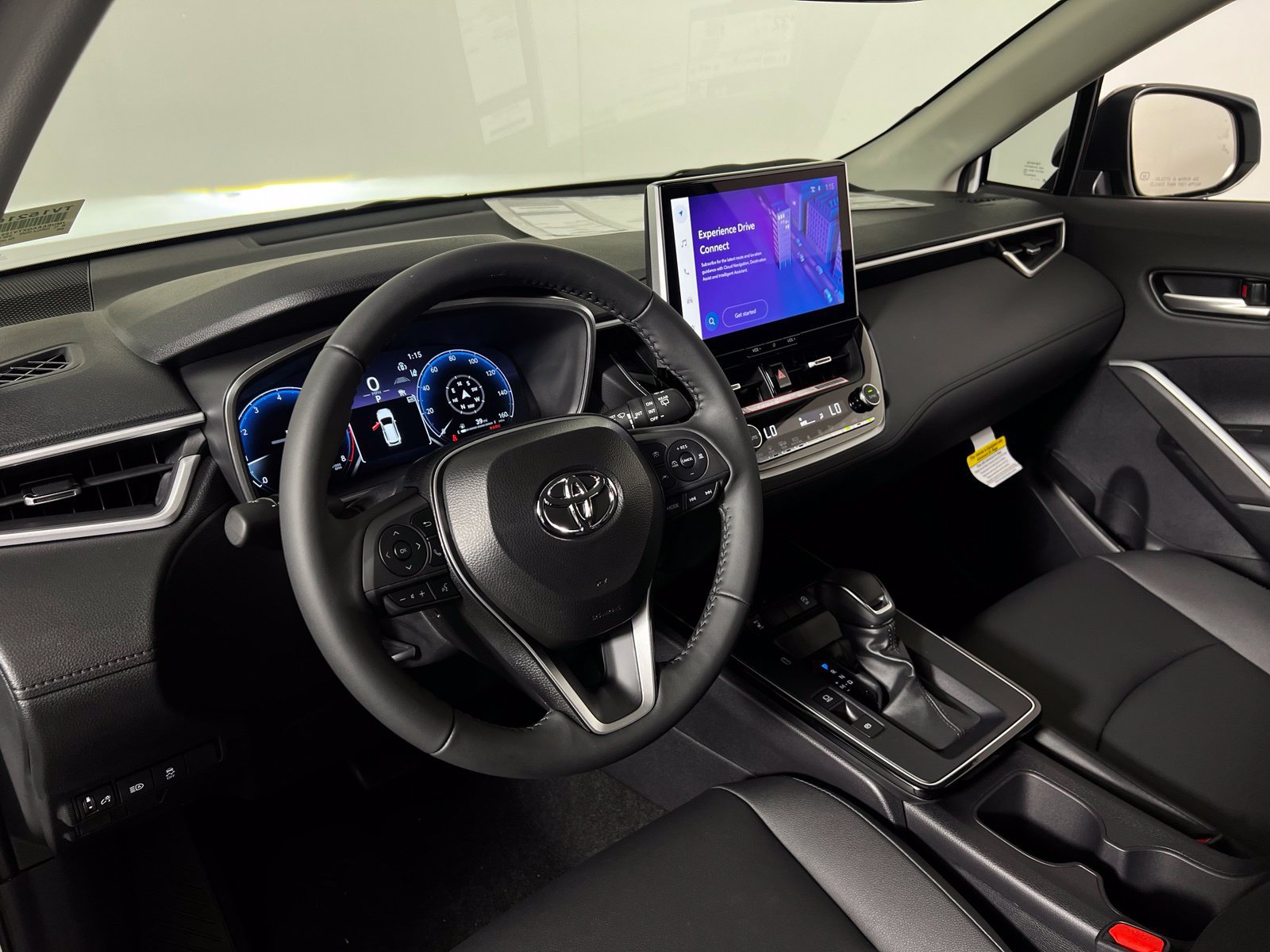 Used 2026 Toyota Corolla Cross XLE AWD/4WD image 9