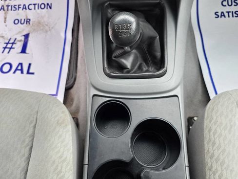 Used 2011 Toyota Tacoma V6 4x4 4dr Double Cab 5.0 ft S image 22