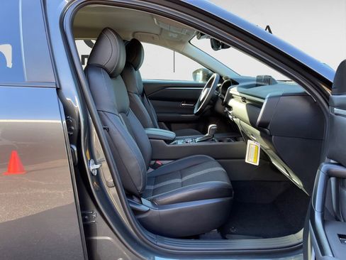 New 2025 MAZDA CX-5 AWD 2.5 S w/ Premium Plus Pkg image 14