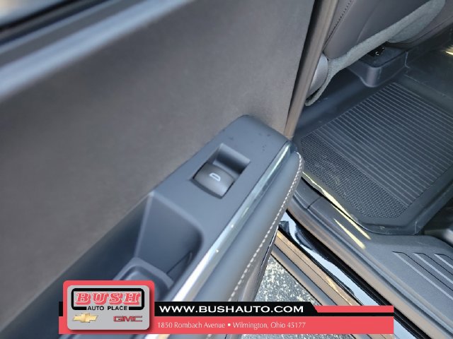 New 2026 GMC Acadia Elevation w/ Black Edition FWD image 19