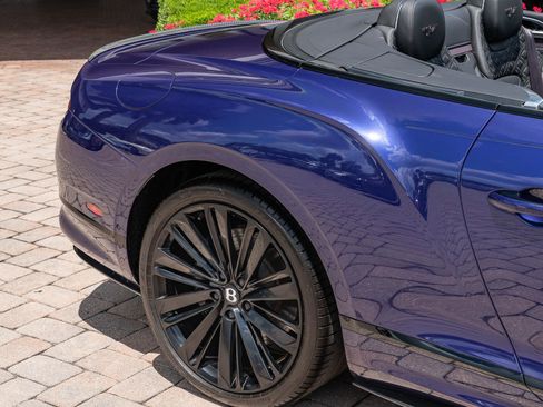 Used 2023 Bentley Continental GT S AWD/4WD image 15