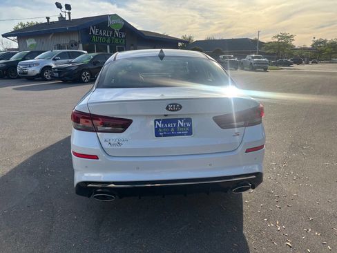 Used 2020 Kia Optima S FWD image 4