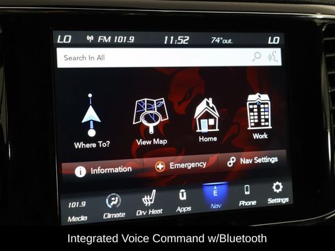 Used 2020 Jeep Grand Cherokee Laredo w/ Laredo X Package RWD image 36