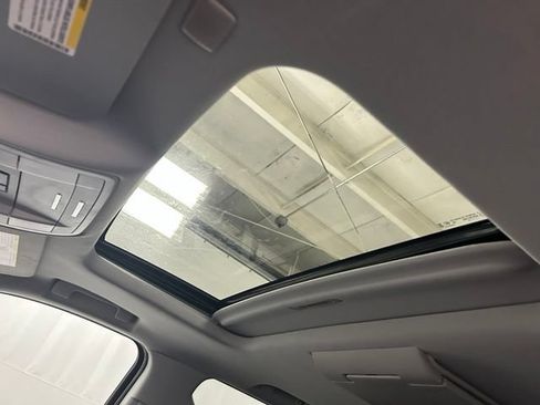 Used 2020 Chevrolet Tahoe LT AWD/4WD image 17