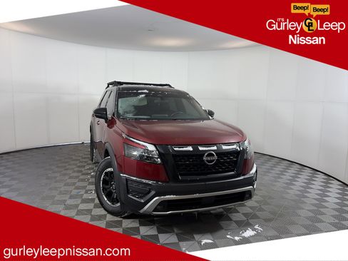 Used 2023 Nissan Pathfinder Rock Creek image 1
