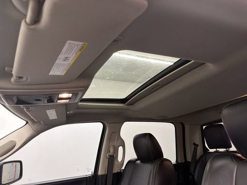 Used 2018 RAM 1500 Laramie AWD/4WD image 24