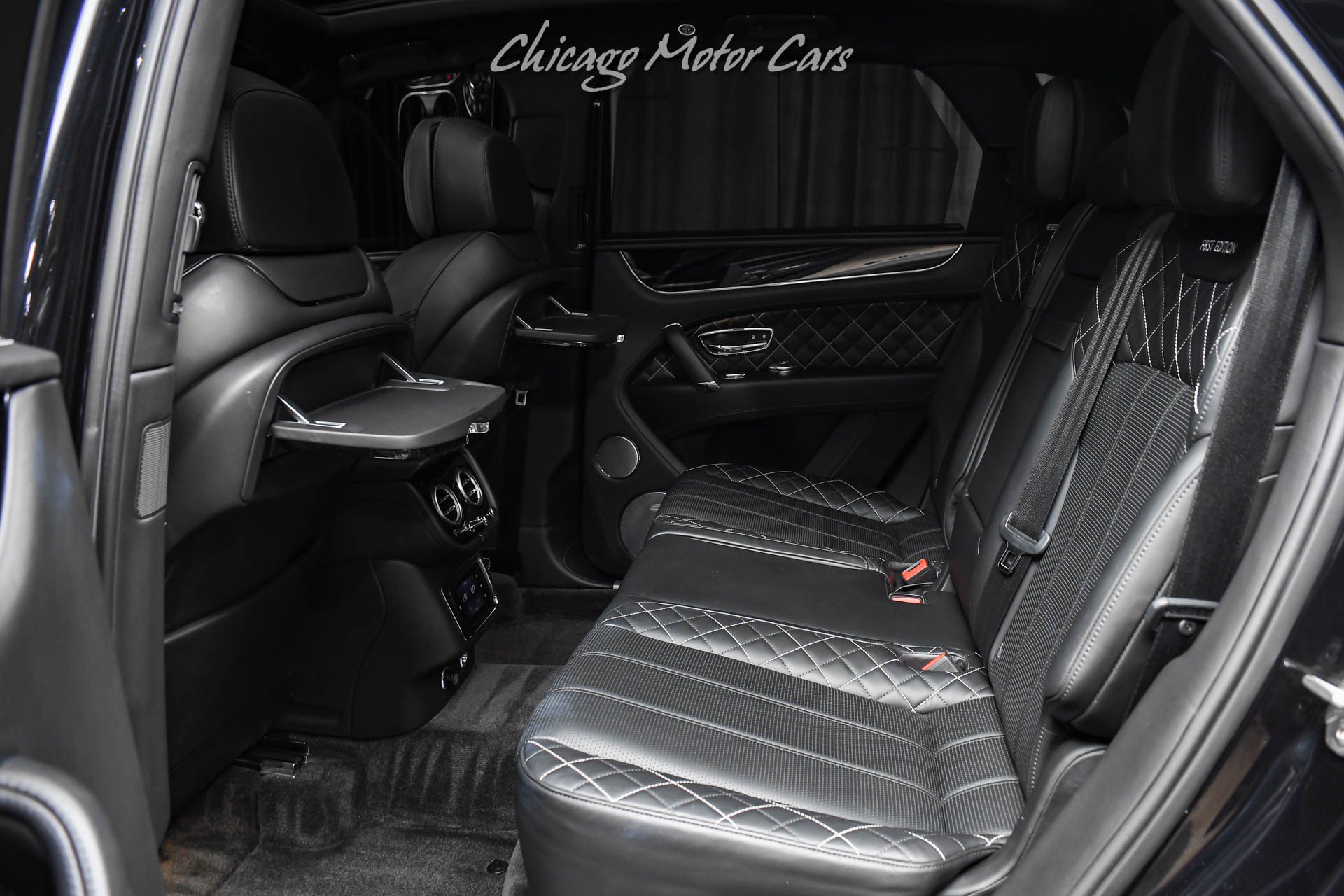 Used 2017 Bentley Bentayga AWD/4WD image 36