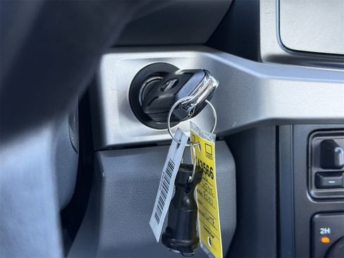 New 2026 Ford F350 XLT w/ FX4 Off-Road Package image 48