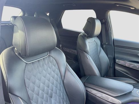 Used 2024 Genesis GV70 3.5T Sport w/ Sport Advanced Package image 29