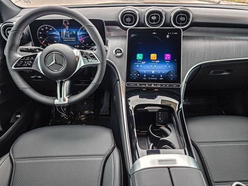 New 2026 Mercedes-Benz GLC 300 4MATIC image 29