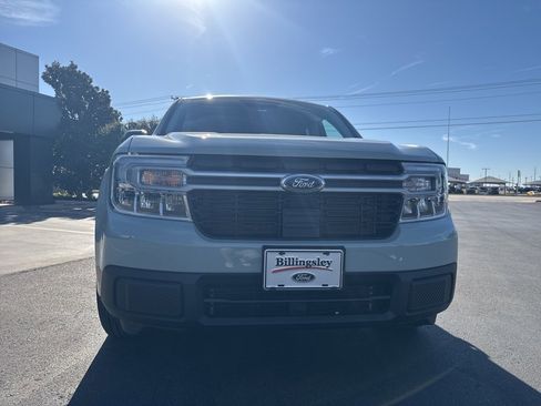 Used 2024 Ford Maverick Lariat image 9